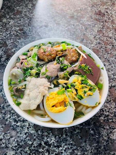Hình ảnh Phúc Lộc Quán- Phở chua, Bún Bò Huế, Bún Chả, Cơm- Lẩu bình dân - 2