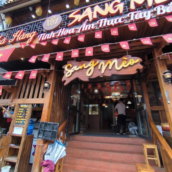 Nhà Hàng Sang Mèo Sapa