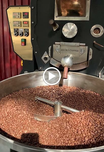 Hình ảnh Retro Coffee - Xưởng cafe rang xay - 3