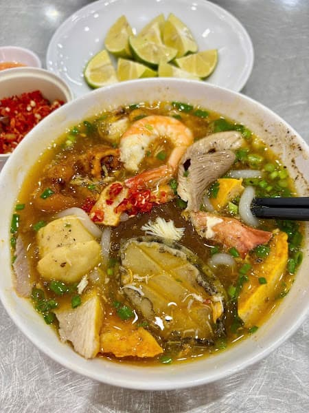 Hình ảnh Bánh canh cua Sái Tài - 3