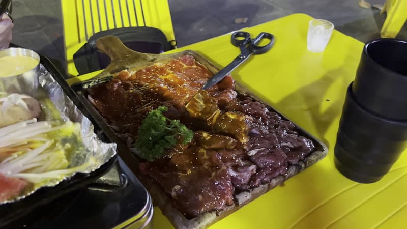 Hình ảnh Lẩu & Nướng Ăndeee - 113D1 Đặng Văn Ngữ - 2