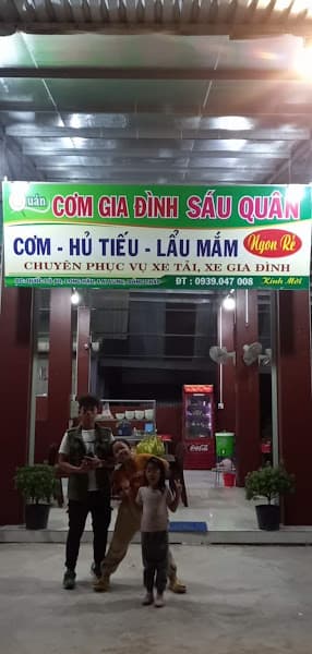 Ảnh bìa Quán Cơm Gia Đình Sáu Quân