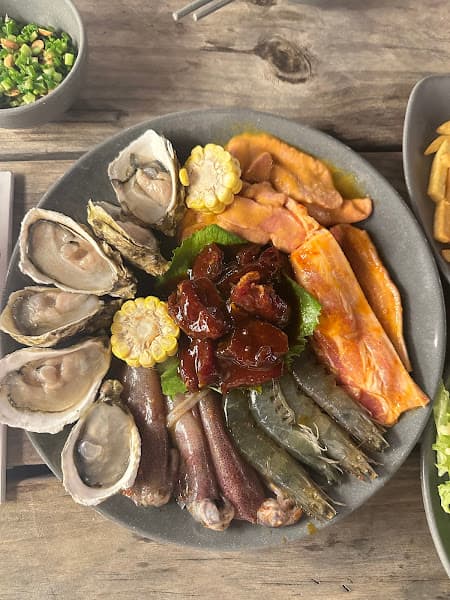 Hình ảnh Dream House - Quán nướng đường tàu - 2