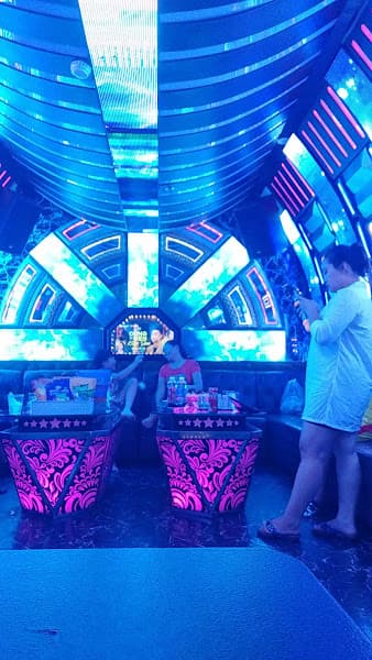 Hình ảnh Karaoke Vertu Q2 - 3