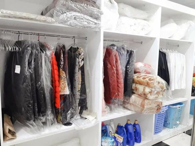 Hình ảnh Tiệm giặt sấy giá rẻ - 12/01 Nguyễn Hữu Thọ - 4