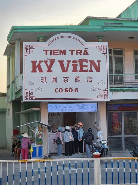 Tiệm Trà Kỳ Viên - 30 An Dương Vương