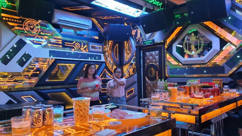 Hình ảnh Karaoke Louvre Uông Bí - 4