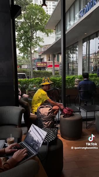 Hình ảnh Starbucks Somerset West Point - 2