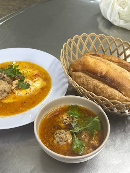 Hình ảnh Bánh Mì xíu mại Hồng hoa ( Yến) - 4