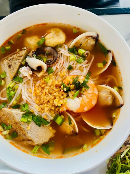 Hình ảnh Kiều Quán - 2