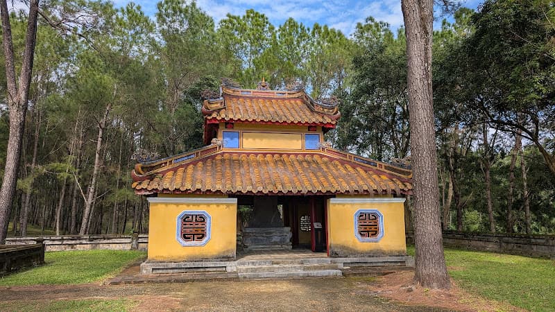 Hình ảnh Lăng Hoàng đế Gia Long - 3