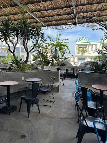 Hình ảnh Dolphy Café 23 Nguyễn Văn Hưởng Coffee - 3