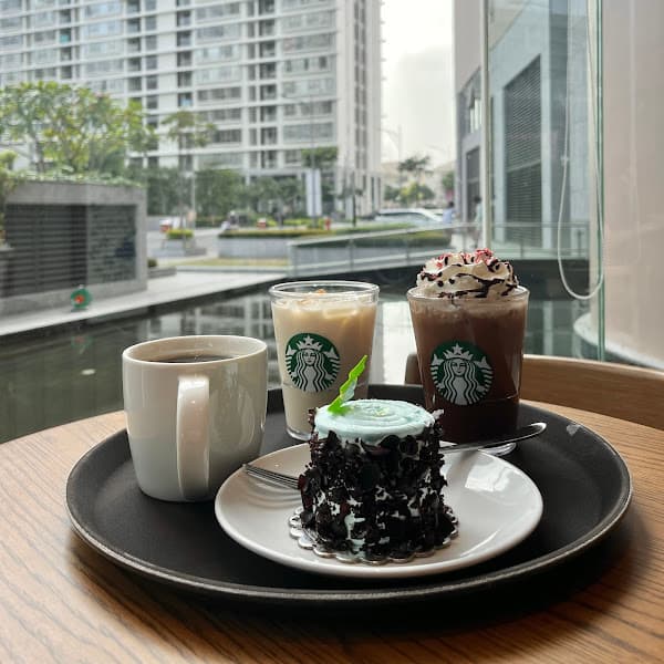 Hình ảnh Starbucks Midtown - 3