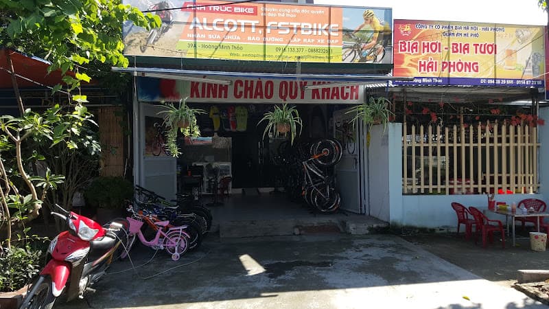 Lẩu Nướng Lá Đỏ