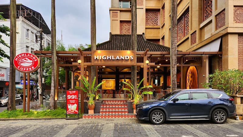 Ảnh bìa Highlands Coffee