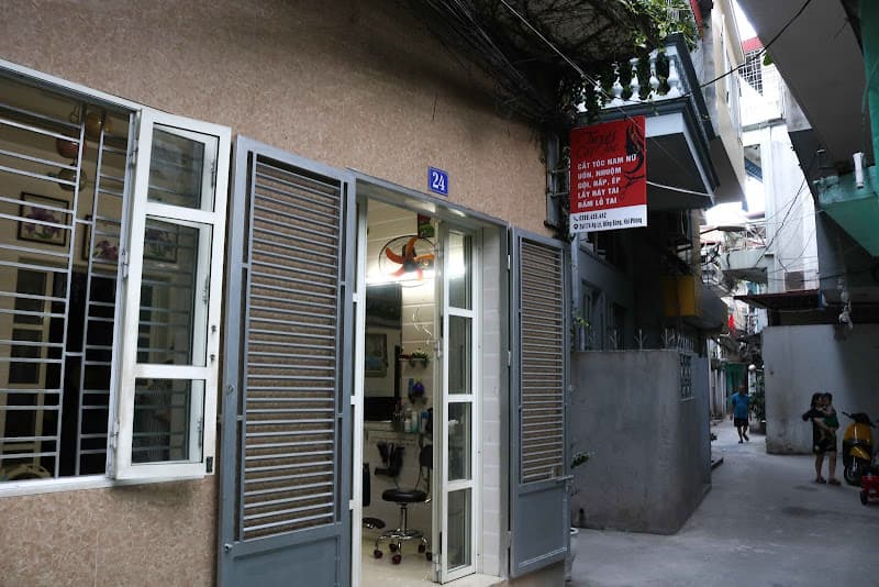 Hình ảnh Tiệm tóc Tuyết Cắt Tóc - 4