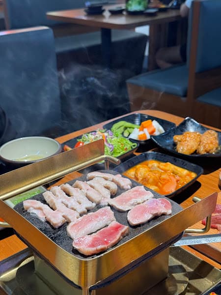 Hình ảnh ROLL STORY - NHÀ HÀNG NƯỚNG ĐÁ AEON MALL HUẾ - 2