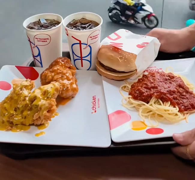 Hình ảnh Lotteria Nguyễn Văn Cừ HN - 2