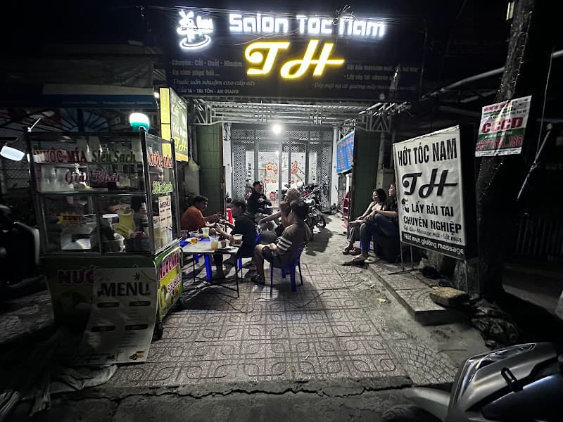 Hình ảnh TH salon 1 - 5