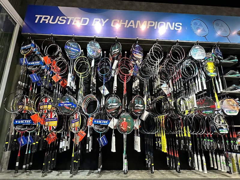 Hình ảnh MINH LUAN SPORT - Cửa hàng chuyên cung cấp dụng cụ cầu lông và pickleball chính hãng - 3