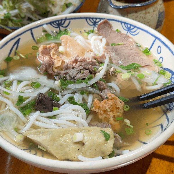 Hình ảnh Bún bò Huế Chimôtê (chính gốc thành nội) - 3