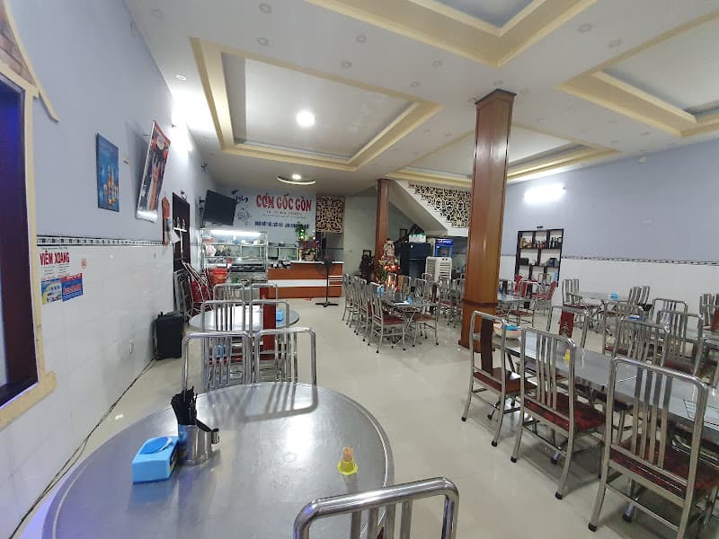 Hình ảnh Tiệm Cơm Gốc Gòn - 5