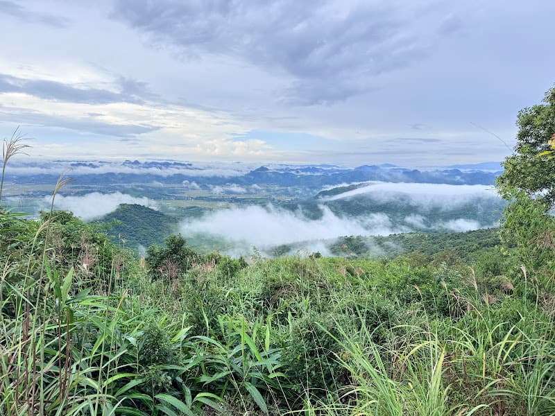 Hình ảnh Đền Nưa Am Tiên - 5