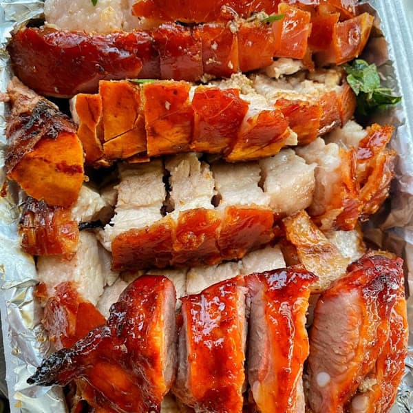 Hình ảnh Heo Quay _ Tây Bắc Food - 3