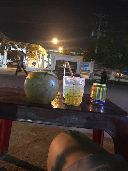 Hình ảnh Khu ăn vặt sân banh Đồng Nai - 4
