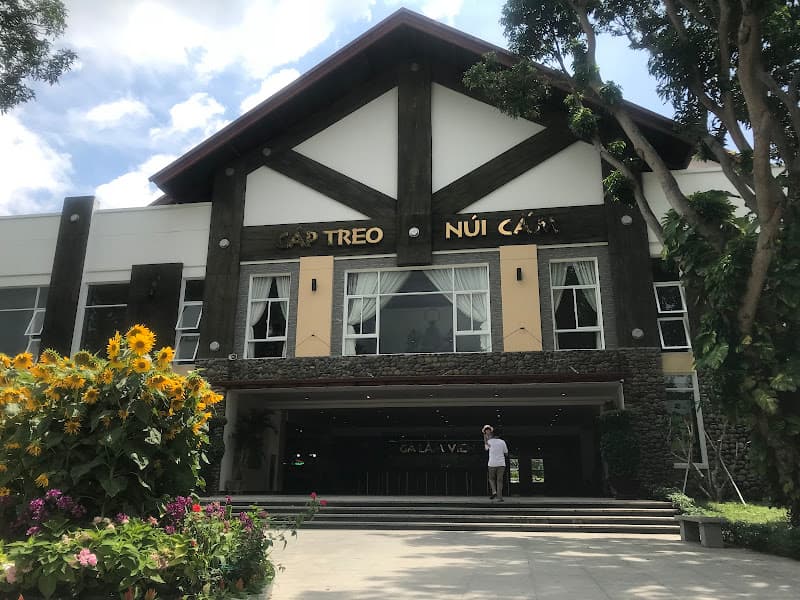 Hình ảnh Cáp treo Núi Cấm (Ga đi) - 3