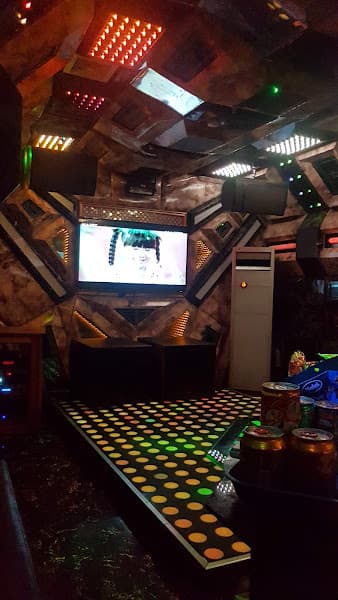 Ảnh bìa Karaoke Lucky Star