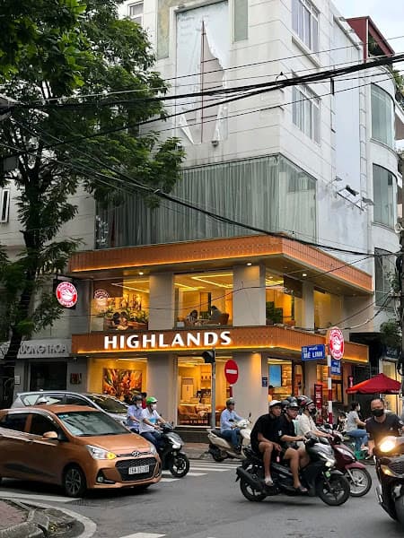 Highlands Coffee 120 Hai Ba Trung HP