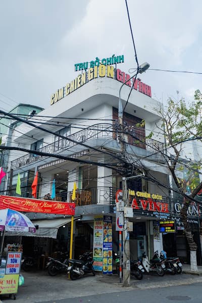 Ảnh bìa Cơm Gà Gia Vĩnh - Lý Tự Trọng