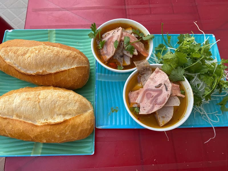 Hình ảnh Bánh Mì Xíu Mại 40 Yersin - 3