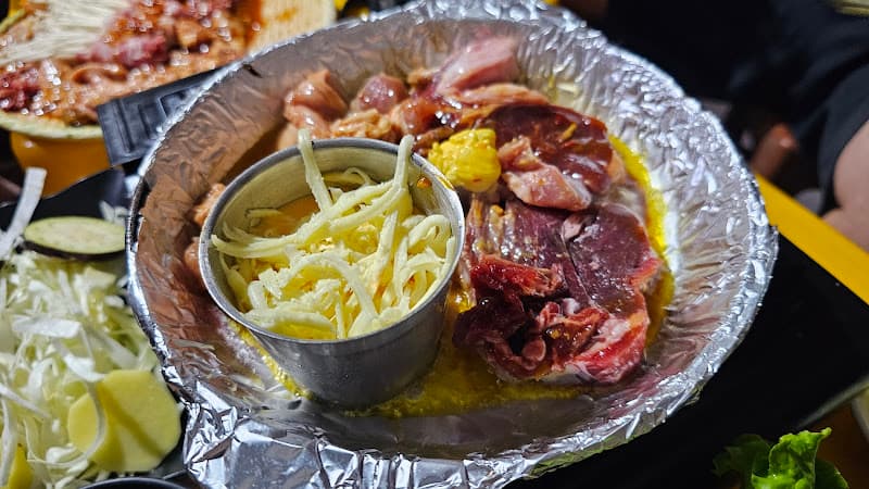 Hình ảnh Lẩu Sốt Nướng Huyền Anh - 4