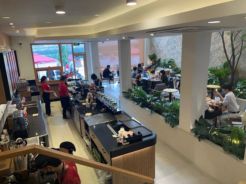 Hình ảnh Highlands Coffee DAI HOC HUTECH - 5