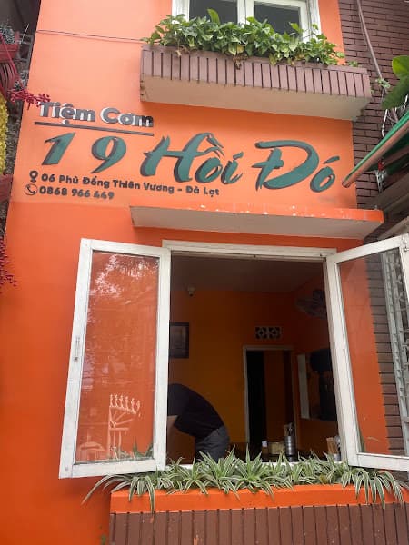 Tiệm cơm 1 9 HỒI ĐÓ