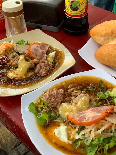 Hình ảnh Bánh mì Cô Nhạn - 4