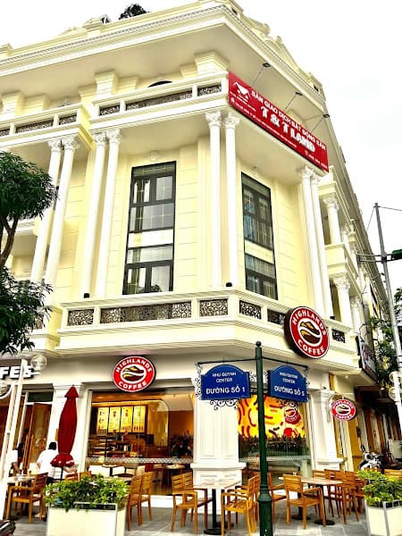 Highlands Coffee LK01-Nhu Quynh Town