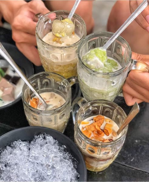 Ảnh bìa Chè Cung Đình Huế