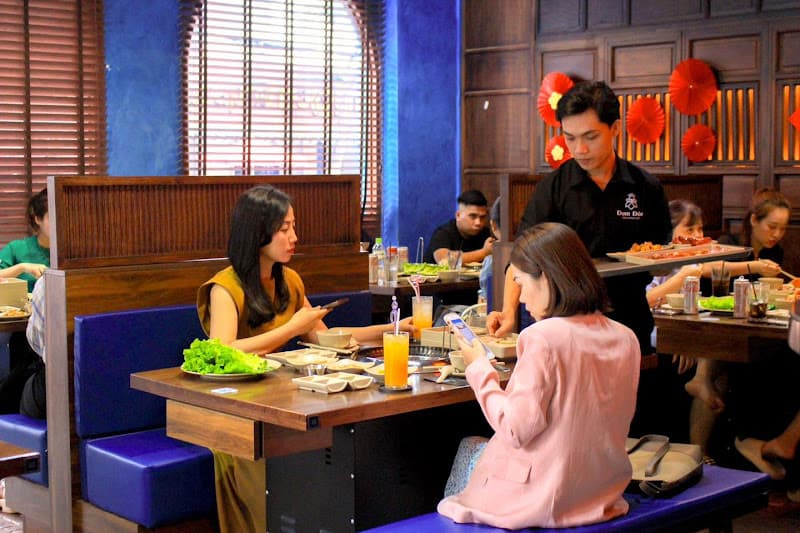 Ảnh bìa Đom Đóm BBQ Buffet Nướng Việt