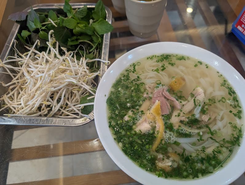 Ảnh bìa Phở Gà Cường Béo