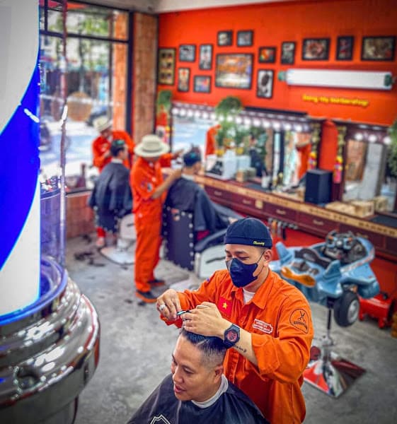 Hình ảnh Đông Tây Barbershop Biên Hòa - 3