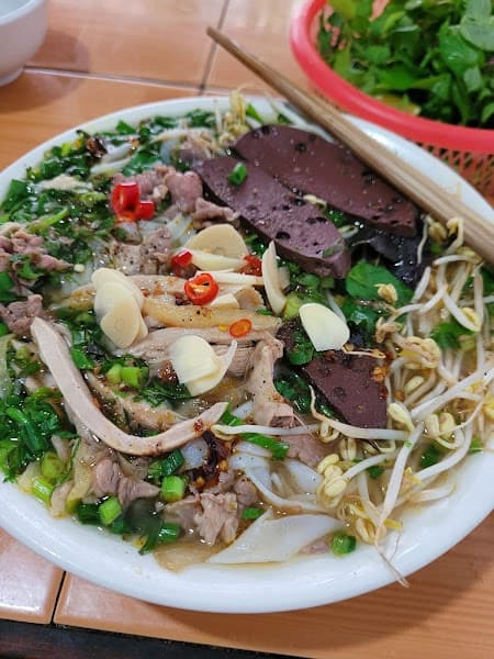 Hình ảnh Quán phở Thắng bò - gà - sốt vang - 2