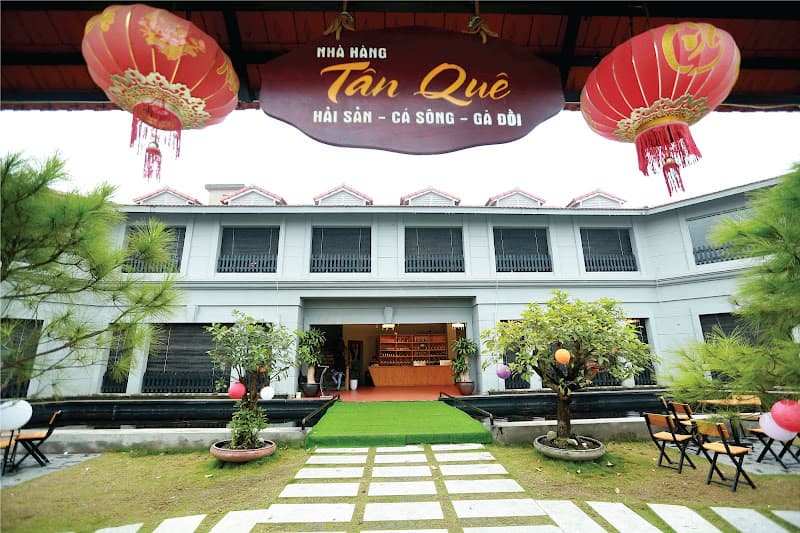 Nhà Hàng Tân Quê