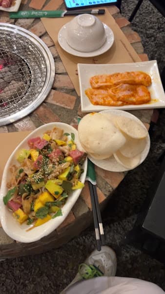 Hình ảnh Dưới Tán Cây - Lẩu Nướng - 2