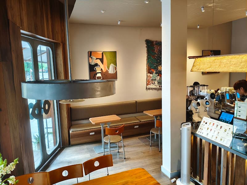 Hình ảnh Raccoon coffee • Phố Hạ - 2