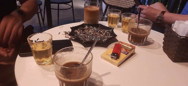 Hình ảnh LUX Coffee house - 2