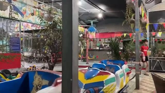 Khu vui chơi trẻ em