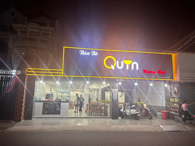 Ảnh bìa Bún Bò Huế - Quin